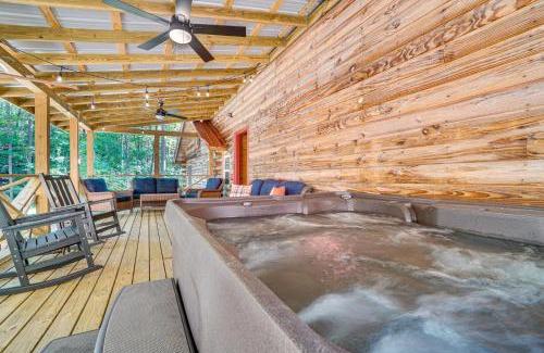 Sautee Nacoochee House | North Georgia Mtn Escape with Hot Tub and Games!