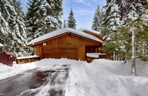 Ridgewood House | North Shore Escape