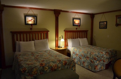 East Kootenay Hotel | North Star Motel