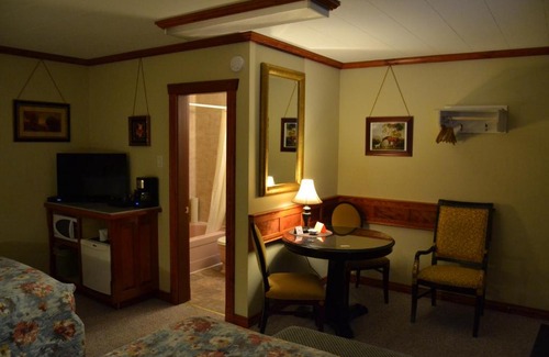 East Kootenay Hotel | North Star Motel