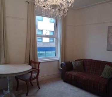 Southville Apartment | North Street Flat