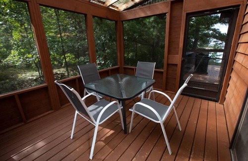 Nipissing House | Northern Hideaway - 3 bedroom 4 season Home
