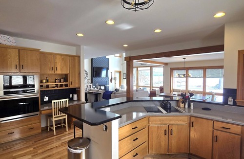 Brutus House | Northern Retreat Burt Lake's Western Shore