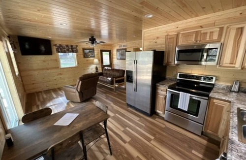 Briggsville Cabin | Northern Way Cabin 9 miles to Wis Dells