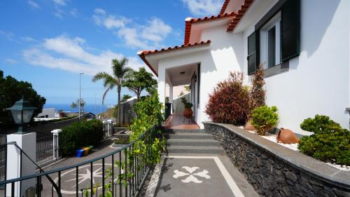 Garajau House | NostraCasa by LovelyStay