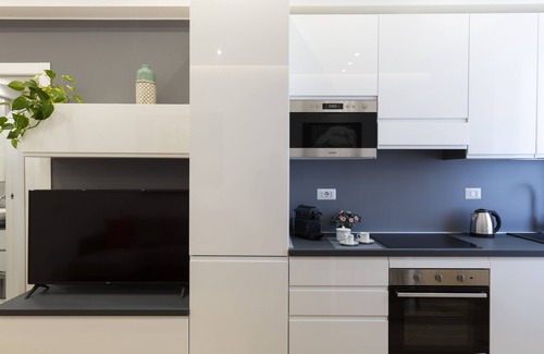 Lorenteggio Apartment | notaMI - House San Cristoforo M4