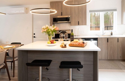 Wentworth-Nord Ski Chalet | Nouveau chalet moderne/spa/Wi-Fi Modern cottage/hot tub/EV plug/Wi-Fi,beach