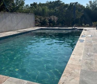 Arles House | Nouveau gîte en Provence avec piscine sur Arles