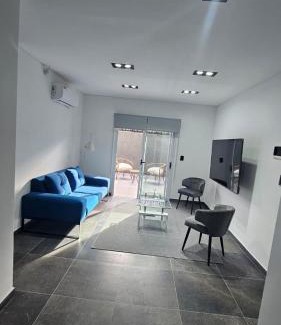 Villa Mercedes Apartment | Nova Suites , a estrenar con asador y cochera privada