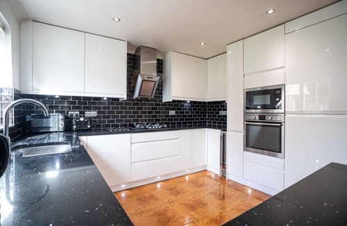 Bradley Stoke House | November Discount - Long Stay - Contractors