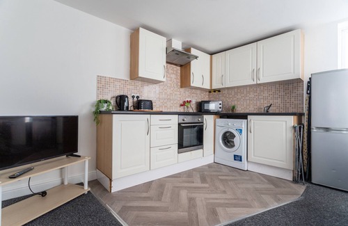 Easton Apartment | November Discount - Long Stay - Contractors
