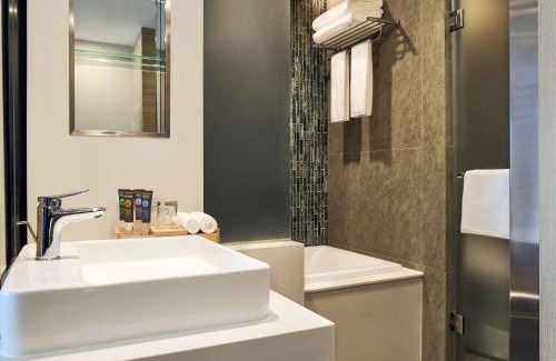 Dong Da Hotel | Novotel Hanoi Thai Ha