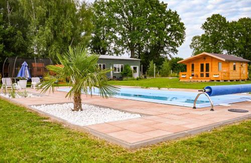 Braniewo House | Nowy domek z podgrzewanym basenem na wyłączność