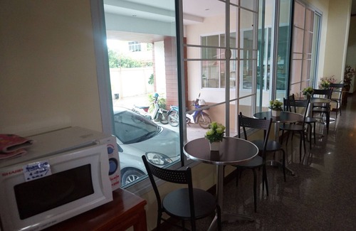 Nakhon Phanom Hotel | NP Residence