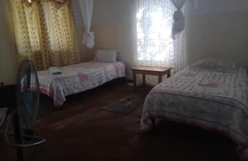 Siavonga House | Nsanga Miso Comfort Guest House