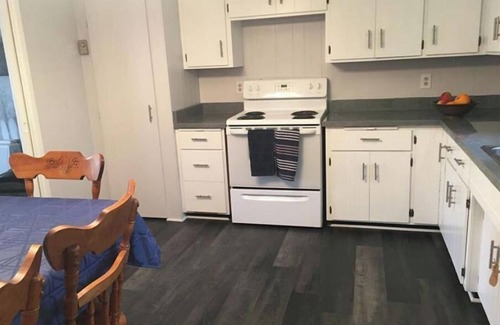 Bayfield Cottage | nTouch of Glass Cottage in Bayfield