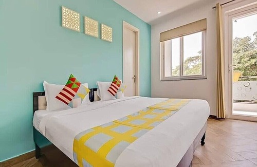 Sushant Lok House | NUAB House-1B Fortis/MAX/Paras/Medanta/HUDA Metro