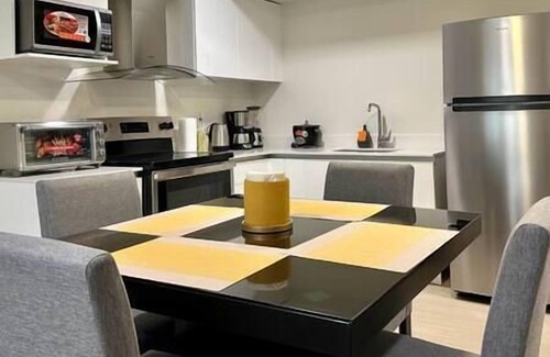 San Jose Apartment | Nuevo y Espectacular APT 100 MBPS 15 Km aeropuerto