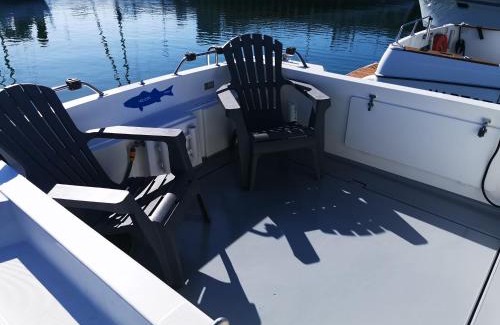 Port Boat Rental | Nuit insolite sur un bateau chauffé