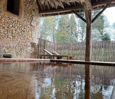 Cour-Maugis sur Huisne Ski Chalet | Nuits Perchées