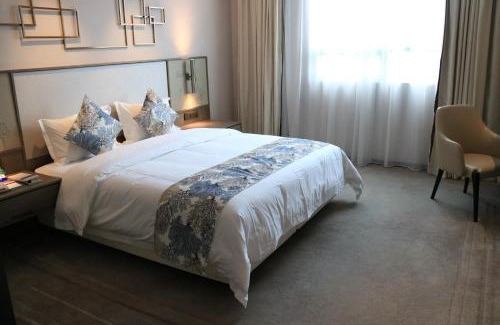 Duanzhou Qu Hotel | Nuohuating Hotel
