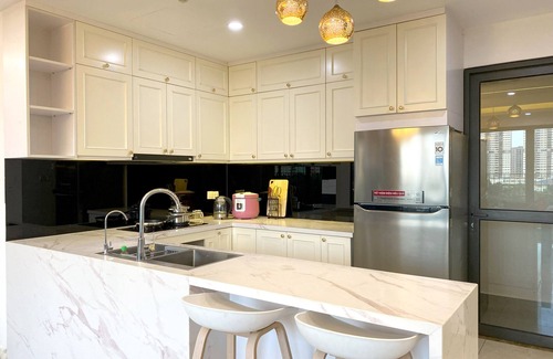 Trung Hoa Nhan Chinh Apartment | NVT Housing - Vinhomes D'Capitale Apartment Hanoi