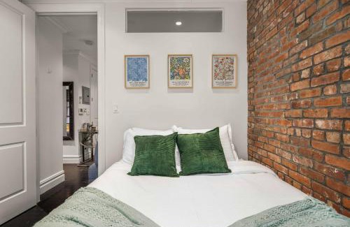 Hell's Kitchen Apartment | NYC's Prime Location Upscale 2BR