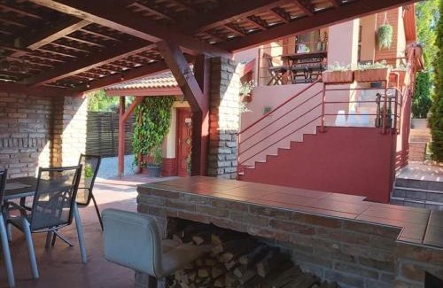 Balassagyarmat House | Nyirjes Vendégház