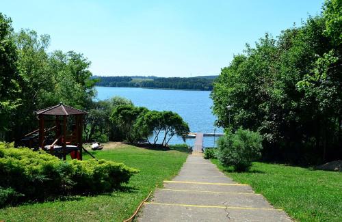Chrzypsko Wielkie Cabin | Ośrodek Wypoczynkowy Sielawa