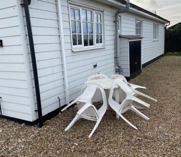 Southminster House | OAK LODGE