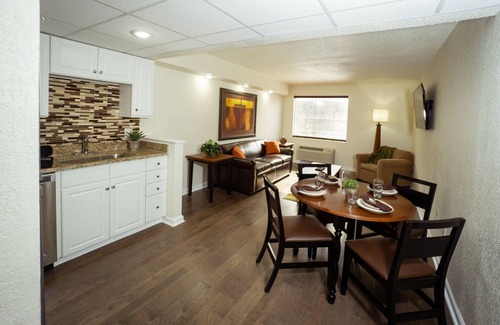 Branson Theater District Condo | Oak Ridge at Branson