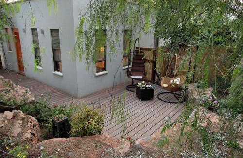 Bethlehem of Galilee Cabin | Oak Shade