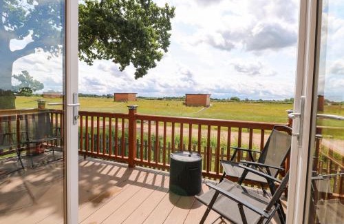 Stonham Aspal House | Oak Tree Holiday Lodge