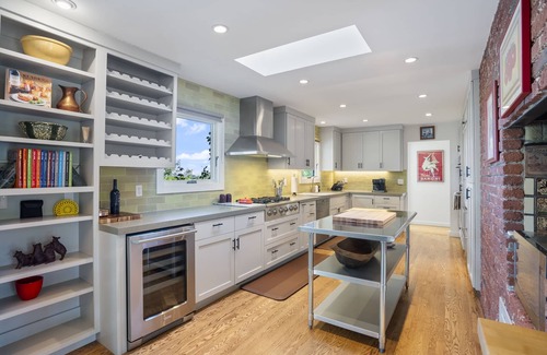 Glen Ellen House | Oakden Oasis: Secluded Charm in the Heart of Sonoma with Pool and Hot Tub
