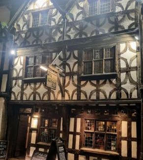 Frampton on Severn House | Oakleigh house