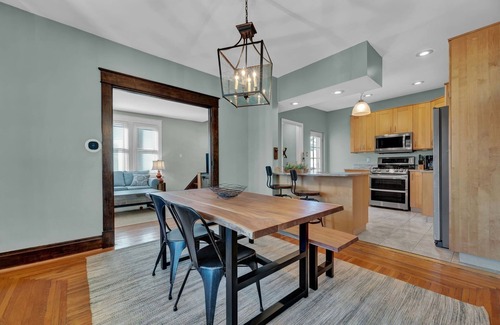 Oakley House | Oakley Square 3BR Charmer - Total Walkability by RedAwning