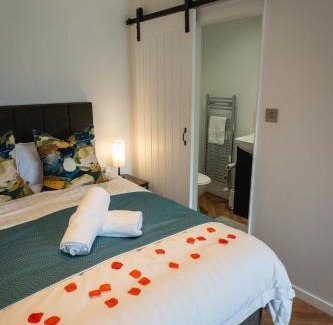 Newry Other | OAKWOOD GLAMPING Mourne Mountains