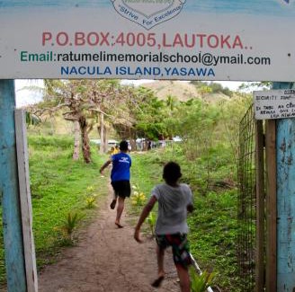 Nacula Island Hotel | Oarsman's Bay Lodge