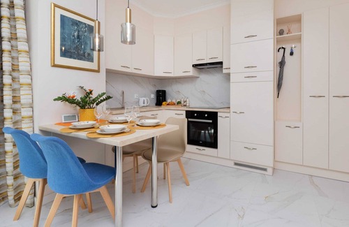 Jastrzebia Gora Apartment | Obrońców Westerplatte 9|Apartment|Parking&Terrace