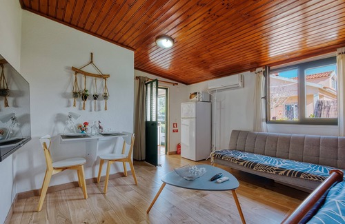 Mafra House | Ocean Blue Studio - Terrace + Mountain View + Barbecue+ Bikes + Fibre Internet