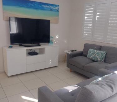 Pialba Apartment | Ocean Breeze Apartments
