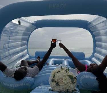 Seven Mile Beach Other | Ocean cabana inflatable 90 minutes rental