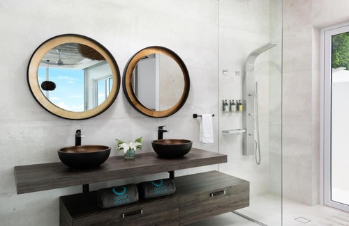 Leeward Settlement Villa | Ocean Dream 5 BR Villa Azur