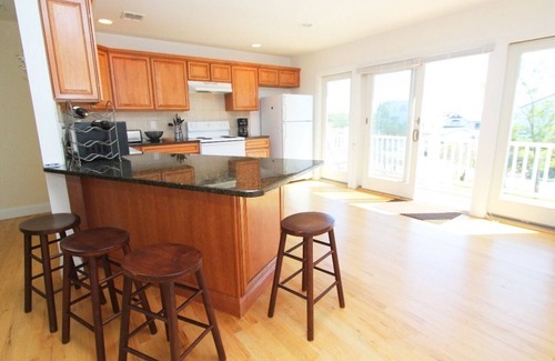 Mastic Beach House | Ocean Drive House - Wraparound Decks
