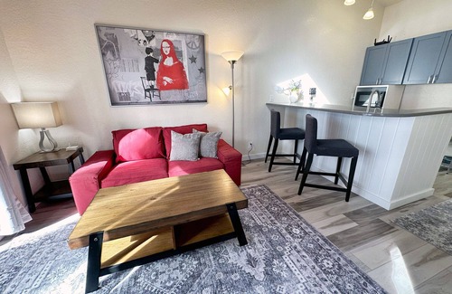 Yachats Condo | Ocean Front, Harmony at Oregon House, Stairs to the Beach!