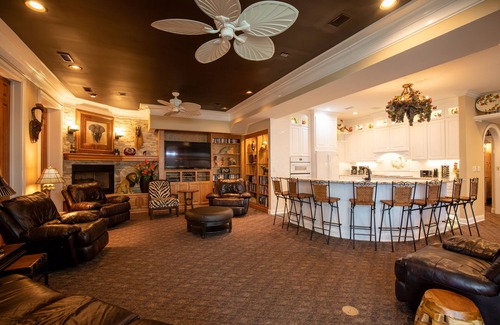 Long Bay Estates House | Ocean Front Luxury near Myrtle Beach State Park and just South of the airport.nn
