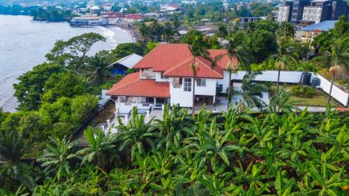 Limbe Villa | Ocean Front Villa, Ngeme