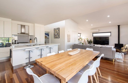 Ocean Grove House | Ocean Grove Sunsets on Driftwood