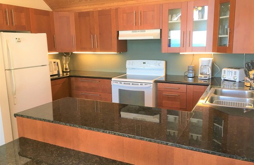 Timber Cove House | Ocean Hideaway: Your Romantic And Private Oceanfront Retreat!