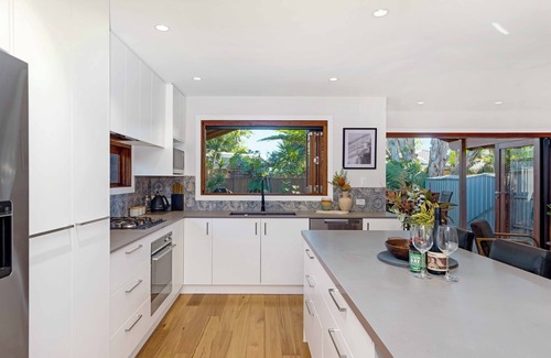 Ocean Shores House | Ocean Oasis - South Golden Beach a 5 Minute Walk!